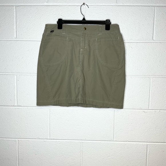 Kuhl Dresses & Skirts - < Kuhl Women's Utility Skirt in Olive Green >